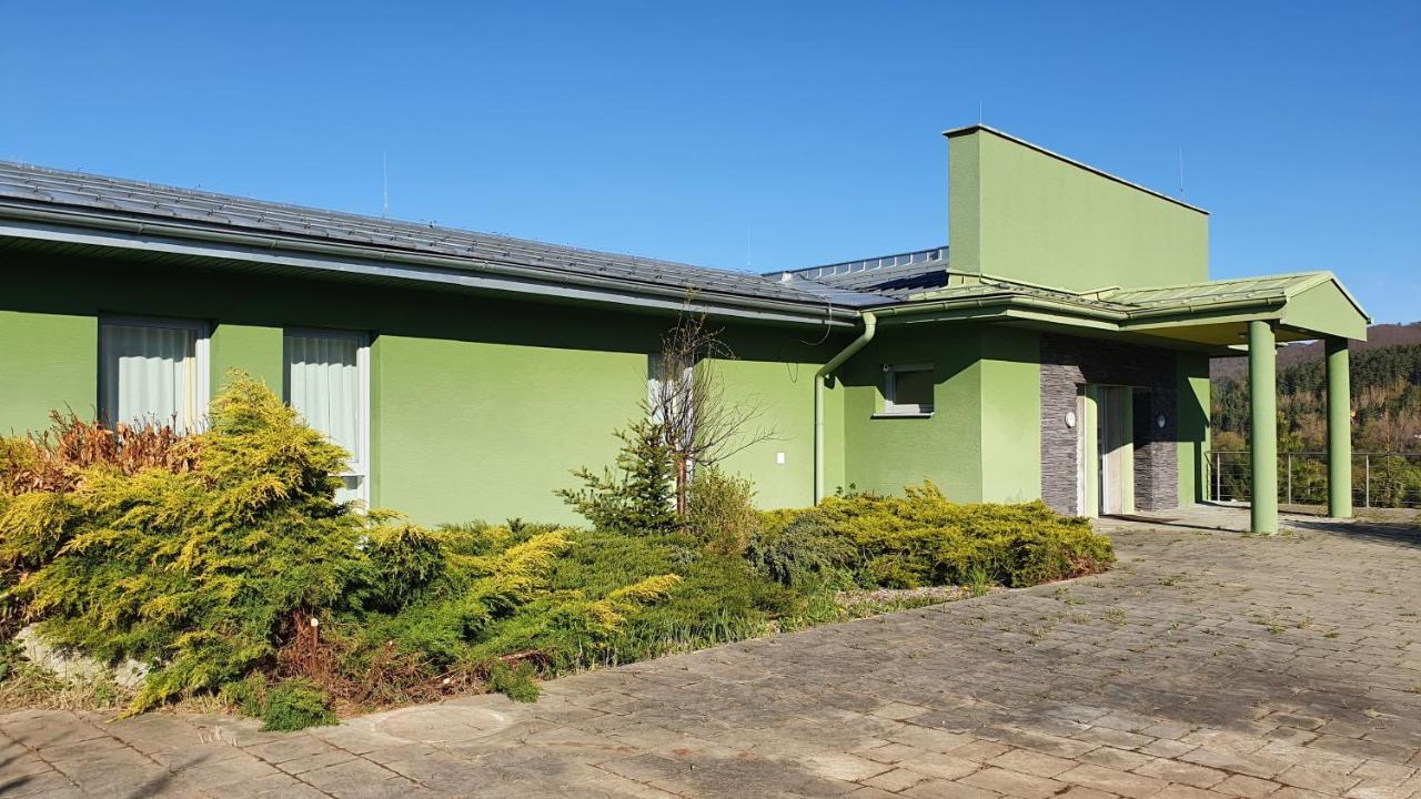 Vila Doliny Konská Exteriör bild
